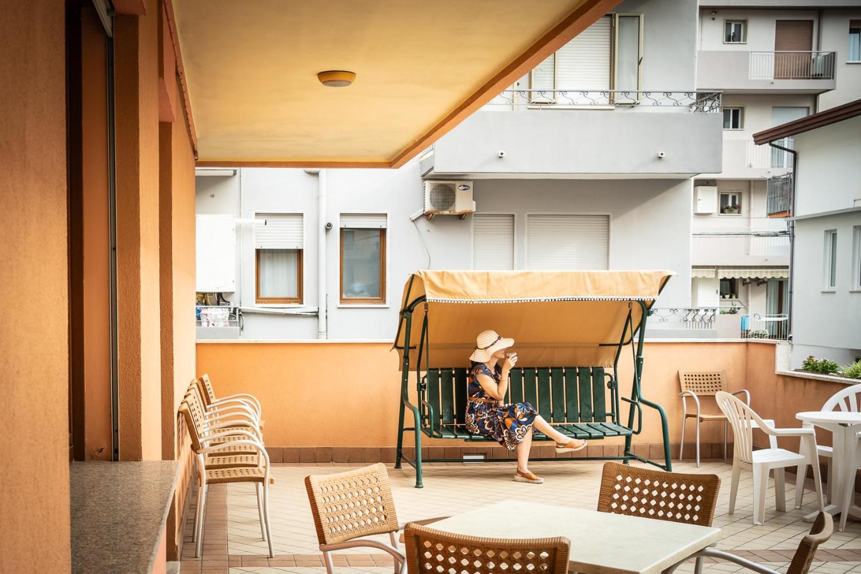 Easy Hotel Meryon ソットマリーナ エクステリア 写真